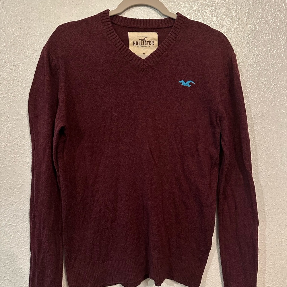 Hollister Brown V-Neck Sweater
